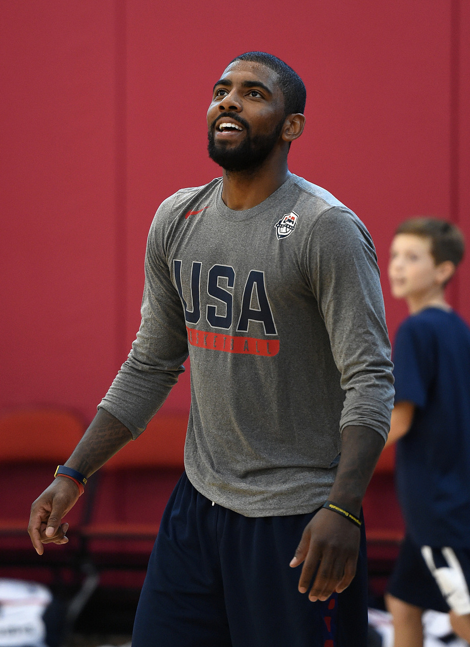 场上表现出 场上表现出