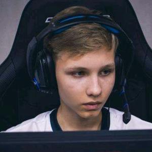 以其出色的 以其出色的